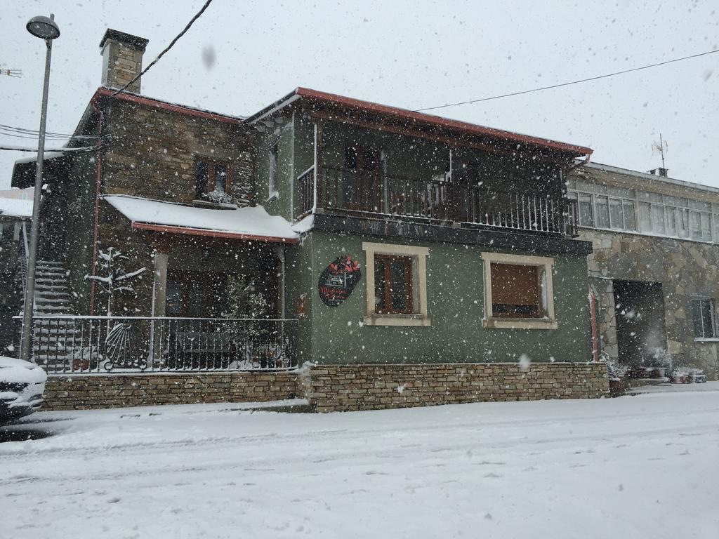 As Miguinas Do Cebreiro Hotel Пиедрафита Екстериор снимка