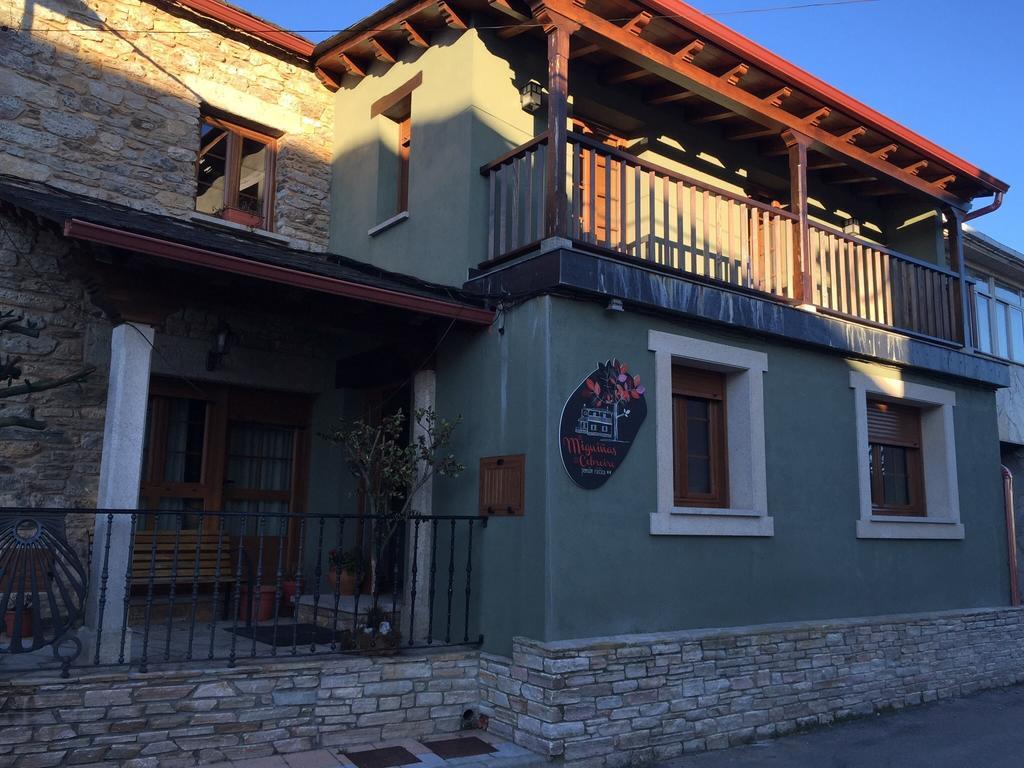 As Miguinas Do Cebreiro Hotel Пиедрафита Екстериор снимка