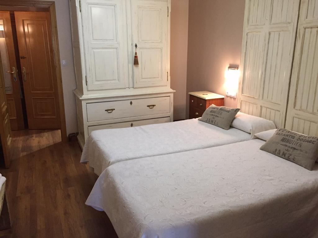 As Miguinas Do Cebreiro Hotel Пиедрафита Стая снимка